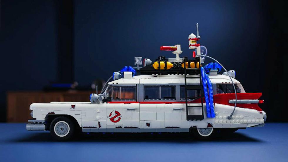 Το αυτοκίνητο των Ghostbusters σε 2.352 κομμάτια